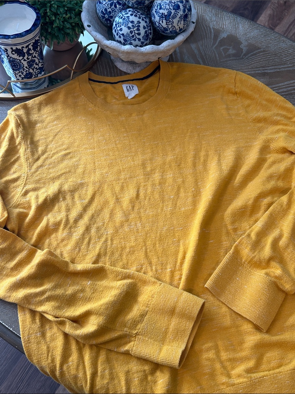 GAP Men’s Mustard Yellow Crewneck Sweater Size Large